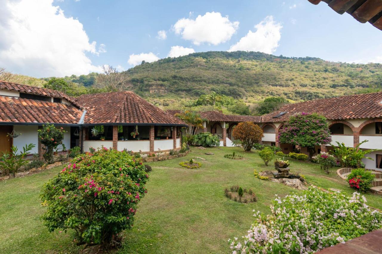 Hotel San Gil Campestre Eksteriør bilde